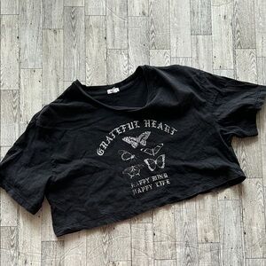 Garage Black Cropped Butterfly Graphic Tee size S